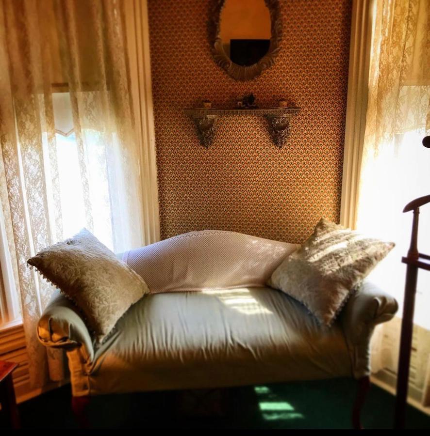 Innisfree Bed & Breakfast South Bend Eksteriør bilde