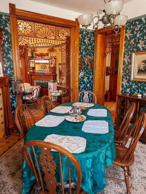 Innisfree Bed & Breakfast South Bend Eksteriør bilde