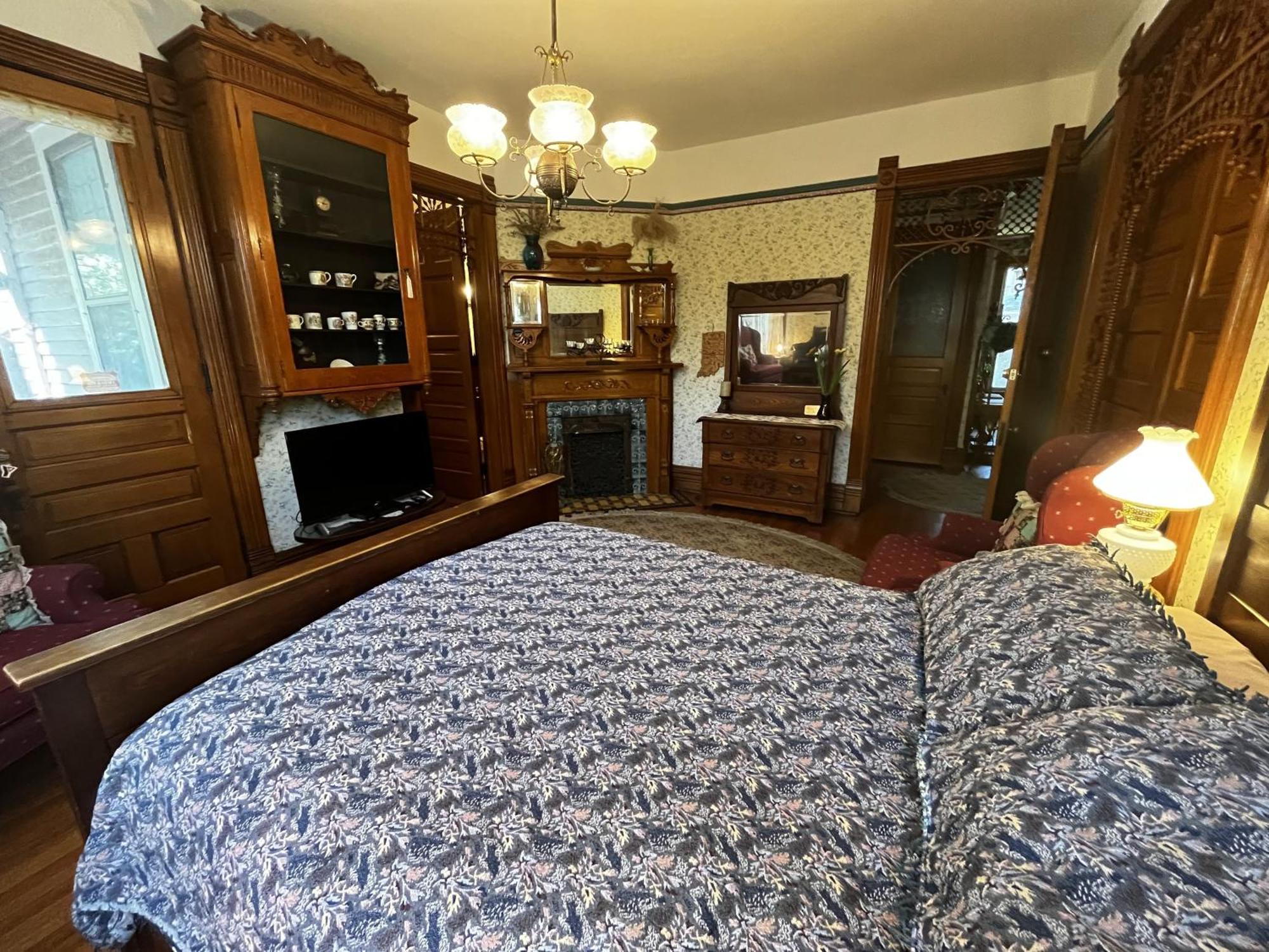 Innisfree Bed & Breakfast South Bend Eksteriør bilde